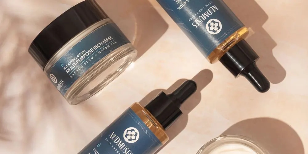 Linia nawilżająca Nudmuses Hydrating Ritual, serum oraz maska